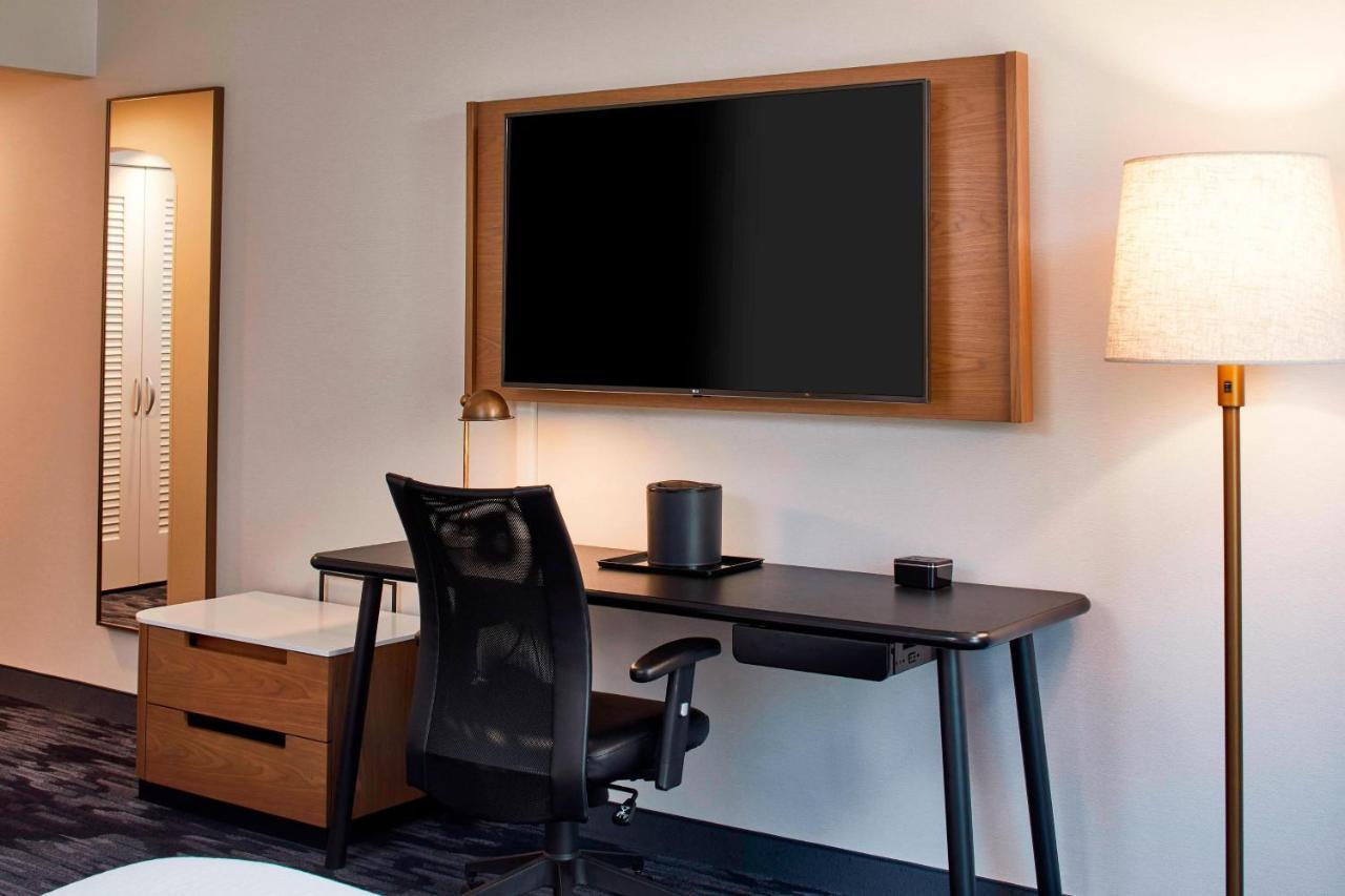 Fairfield Inn & Suites By Marriott Albany Airport Exteriör bild