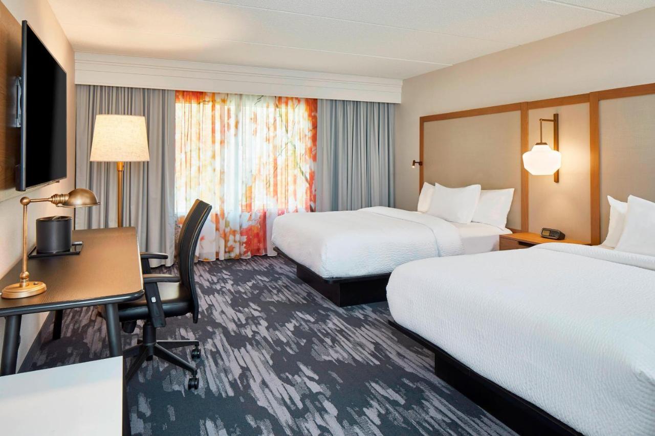 Fairfield Inn & Suites By Marriott Albany Airport Exteriör bild