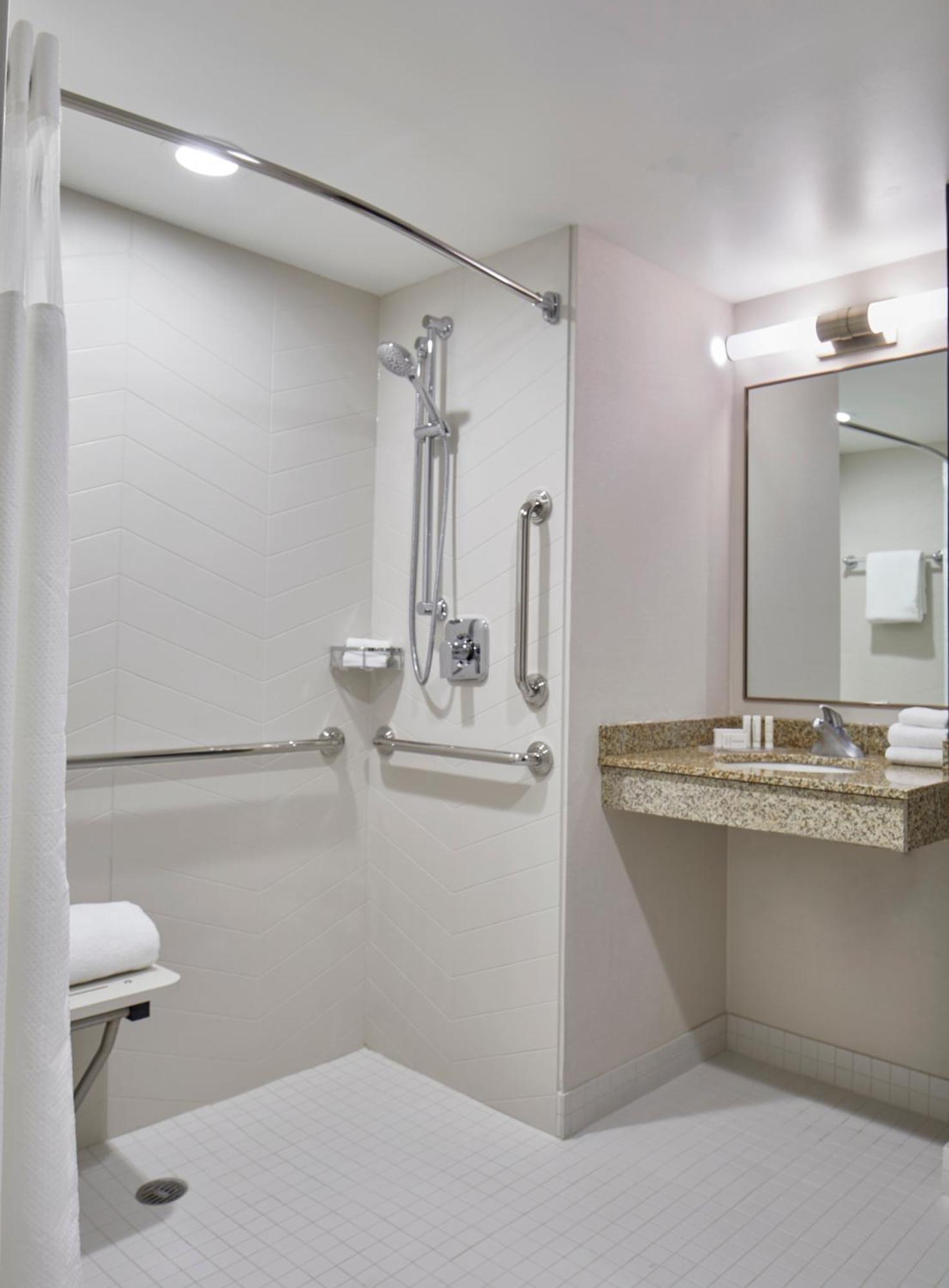 Fairfield Inn & Suites By Marriott Albany Airport Exteriör bild