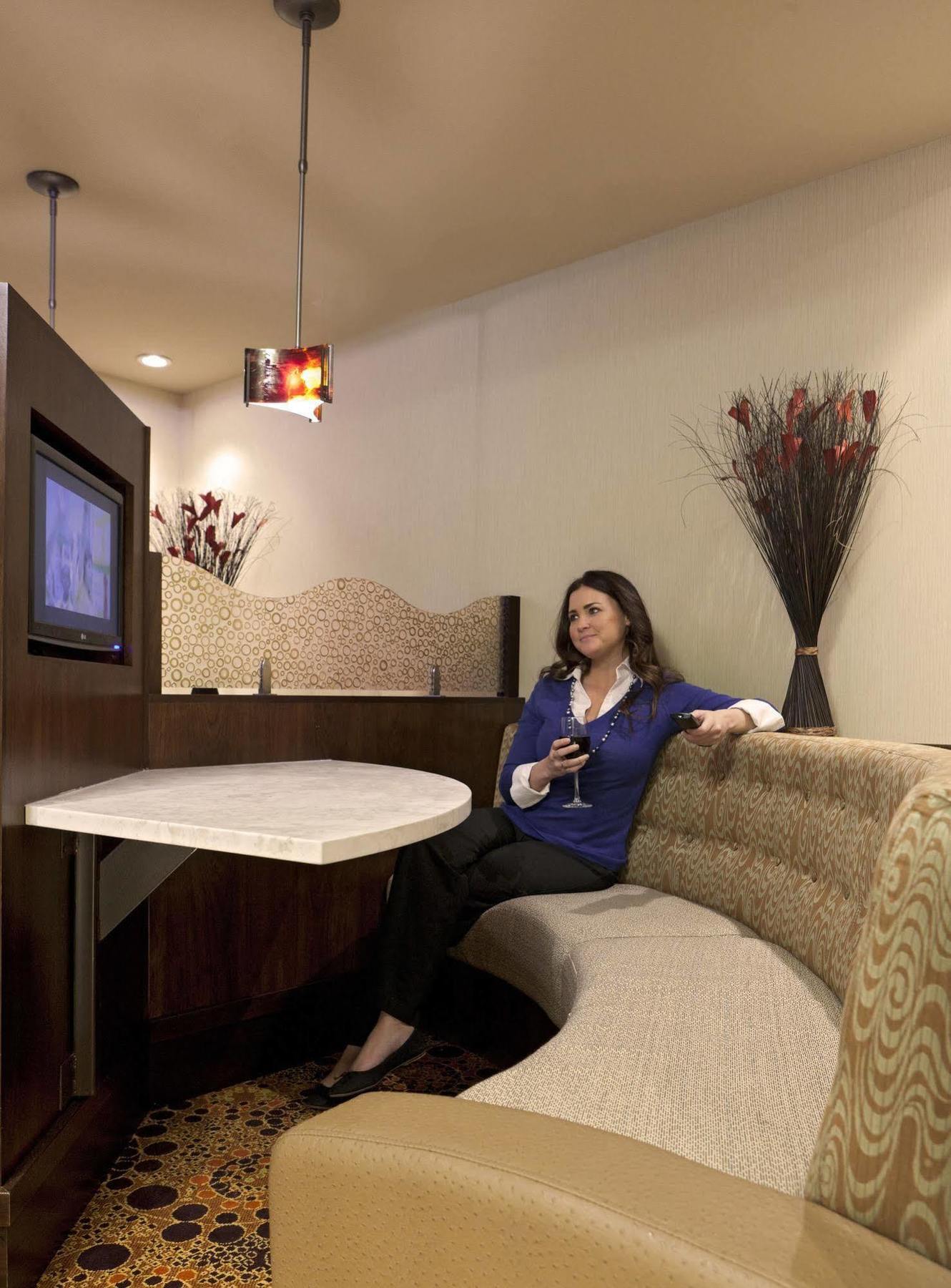 Fairfield Inn & Suites By Marriott Albany Airport Exteriör bild